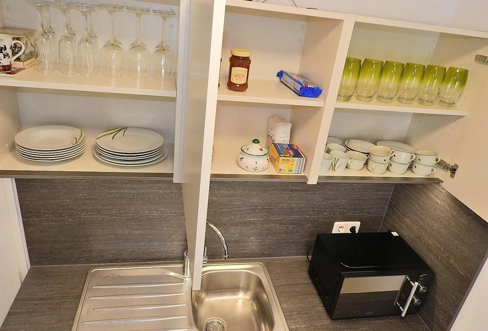 Wien Schwechat Apartment Airport 0*,  Austria